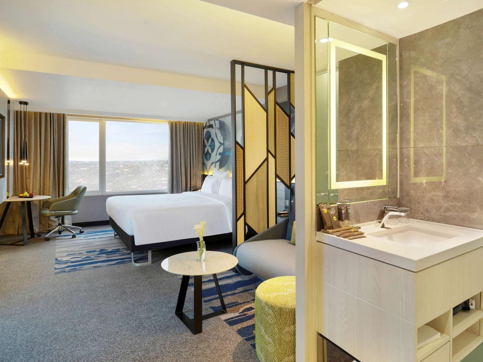 Novotel Suites Yogyakarta Malioboro Eksteriør billede