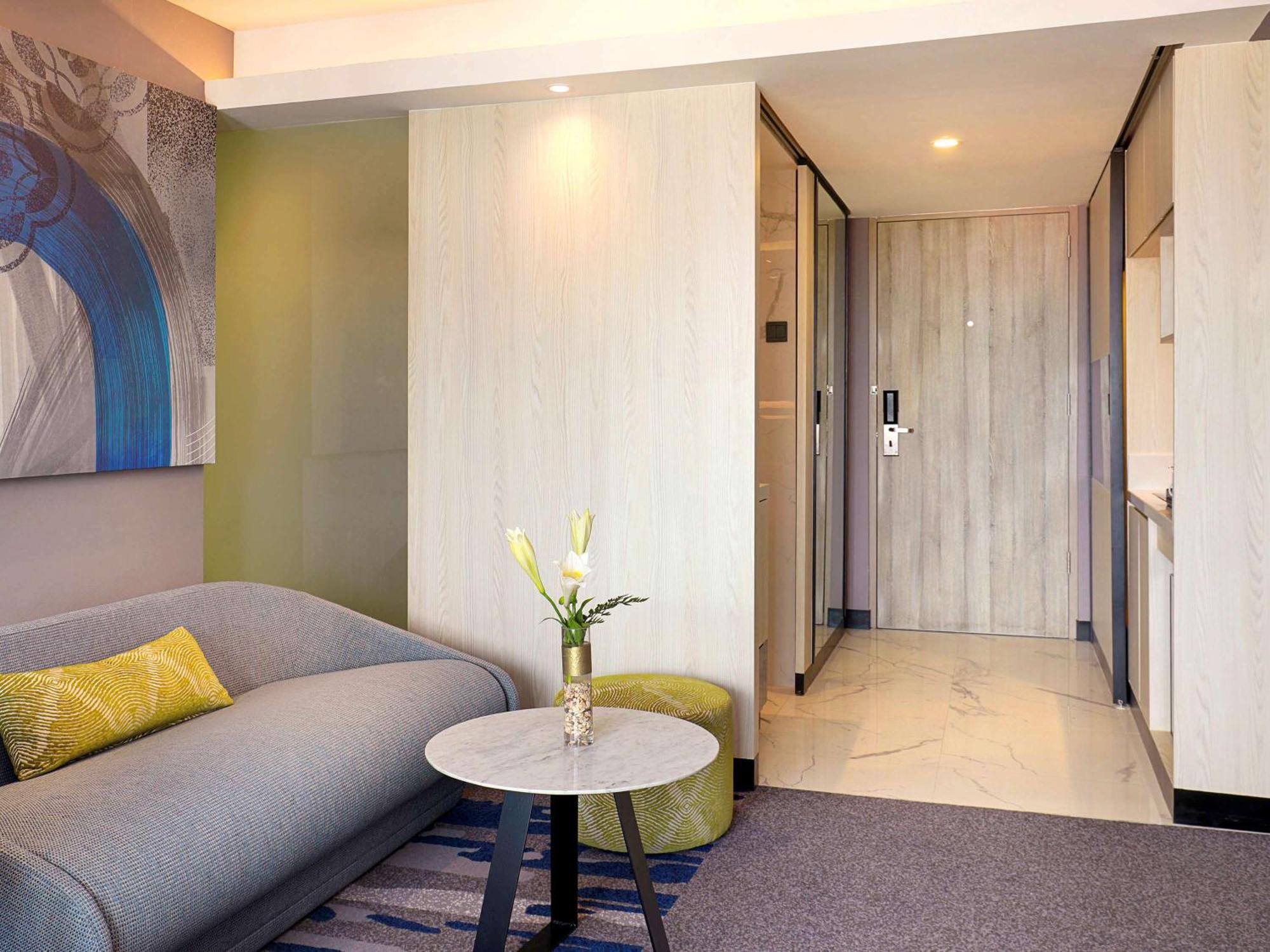 Novotel Suites Yogyakarta Malioboro Eksteriør billede