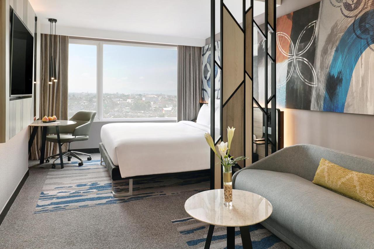 Novotel Suites Yogyakarta Malioboro Eksteriør billede